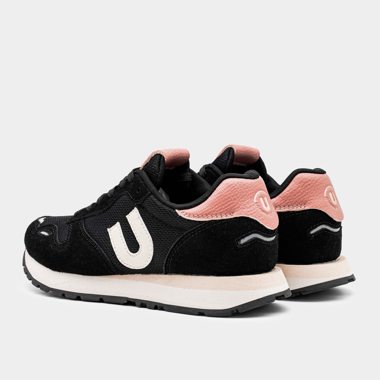 Urban Lifestyle Women's Sneakers UM282